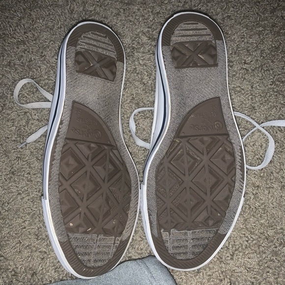 Converse - Picture 3 of 4